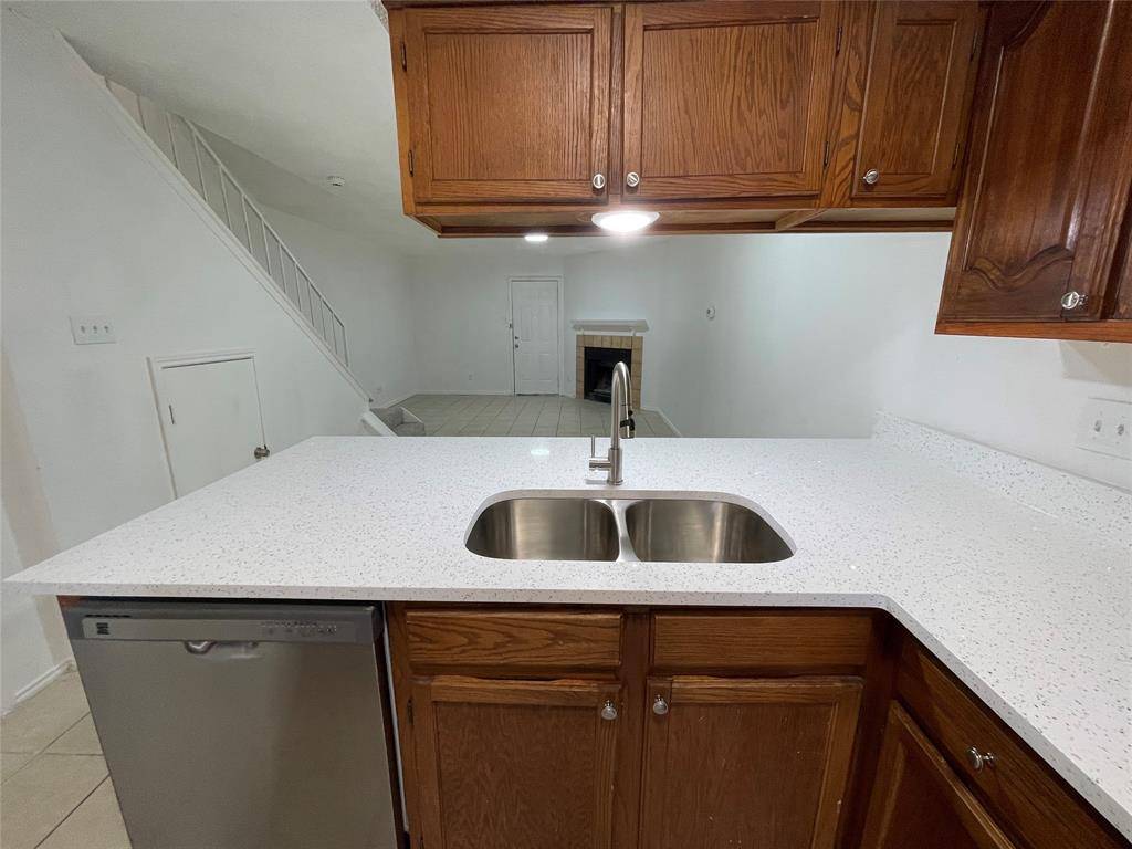 1404 Shufford Street, Irving, TX 75060