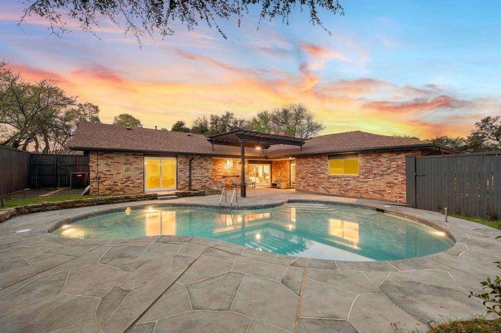 7221 Fernmeadow Drive, Dallas, TX 75248