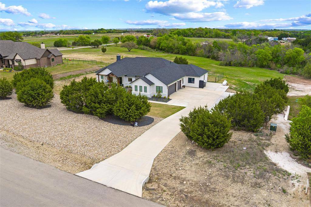 2043 Woodland Road, Weatherford, TX 76088