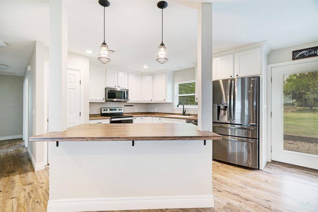 10689 Fm 1502, Blossom, TX 75416