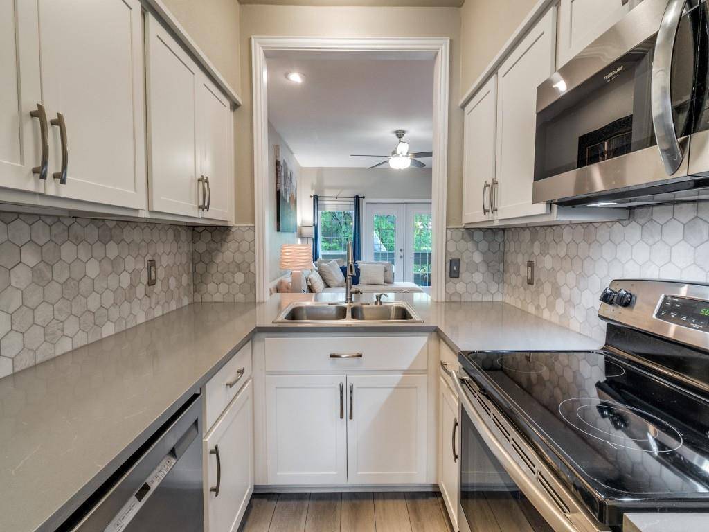 8550 Fair Oaks Crossing #115, Dallas, TX 75243