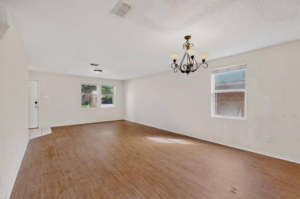 602 Flooded Gum Street, Arlington, TX 76002