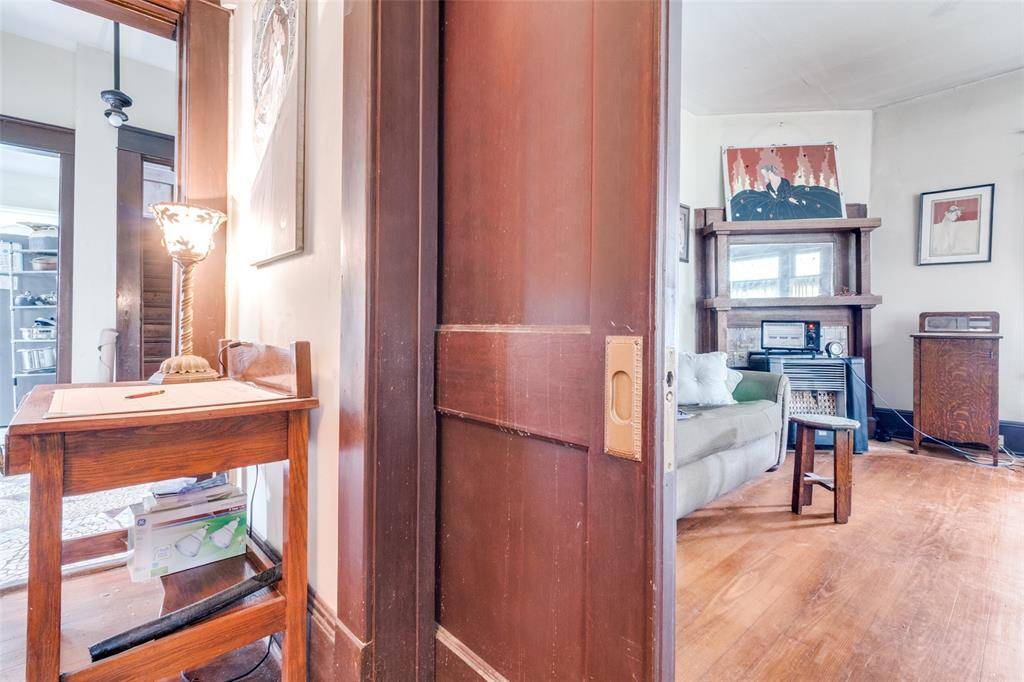 4725 Swiss, Dallas, TX 75204