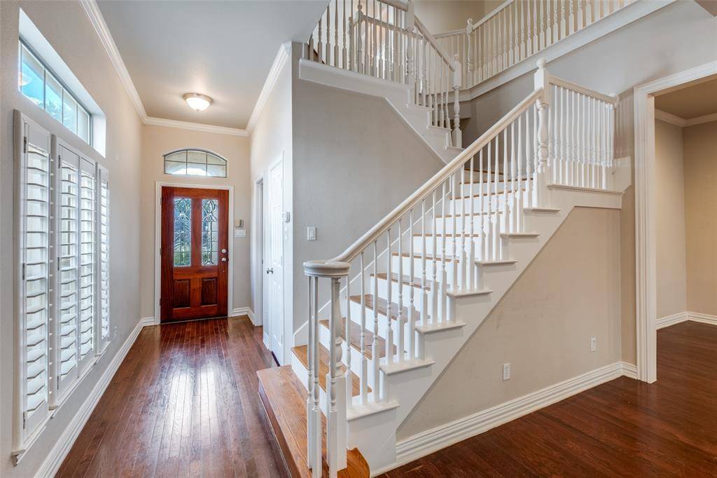 9 Stonebriar Court, Dallas, TX 75206