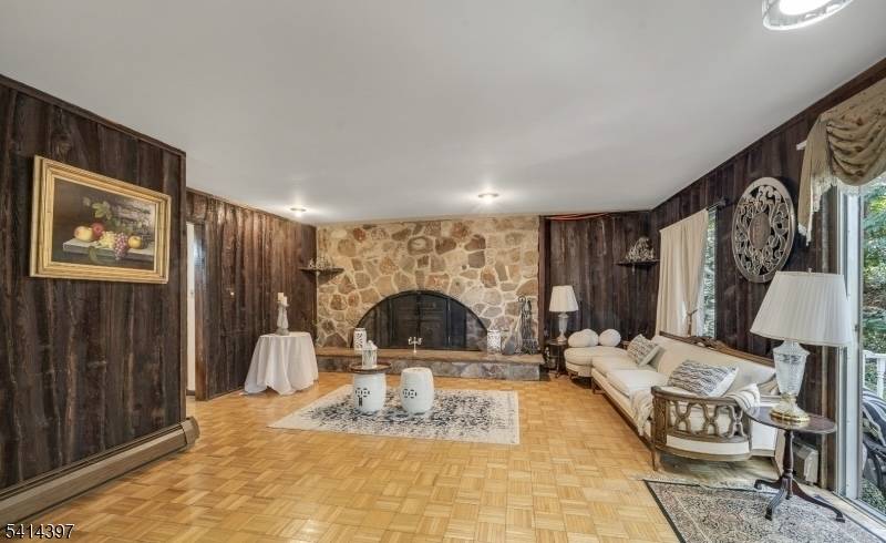 365-B Lake Shore South O2, Montague Twp., NJ 07827