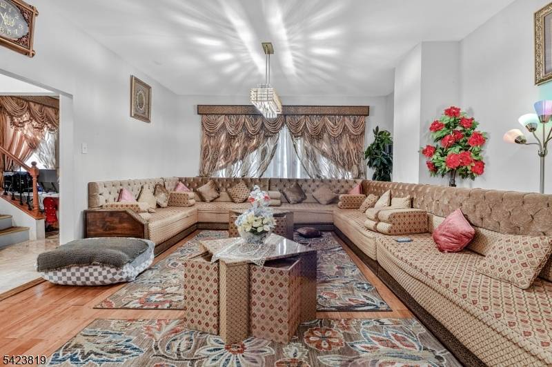 752 Highland Ave, Newark City, NJ 07104