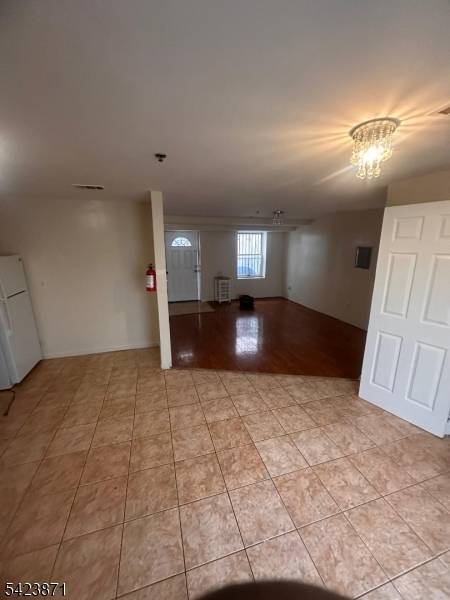 408-410 S 19Th St #1, Newark City, NJ 07103