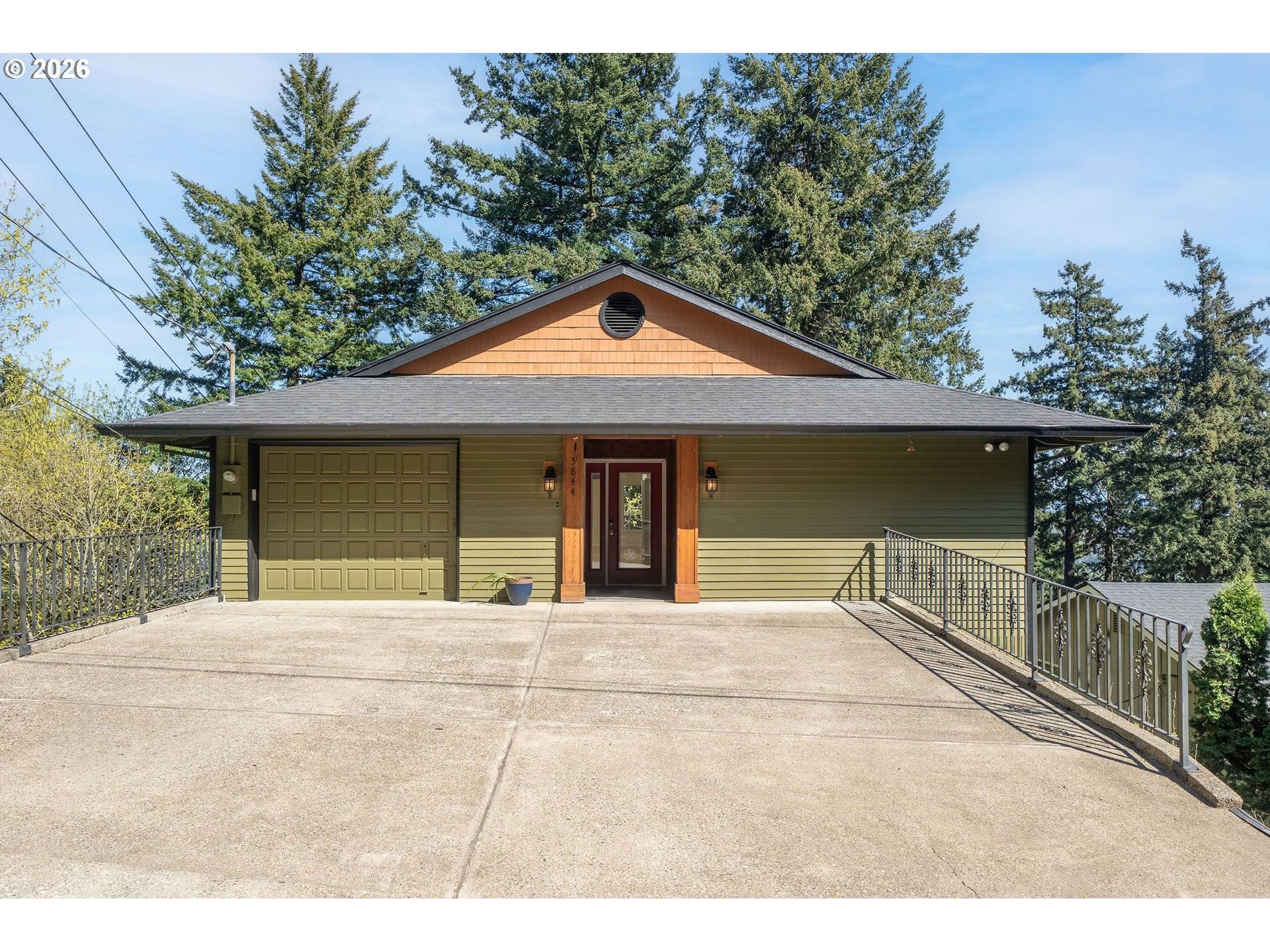 5844 SW RALSTON DR, Portland, OR 97239