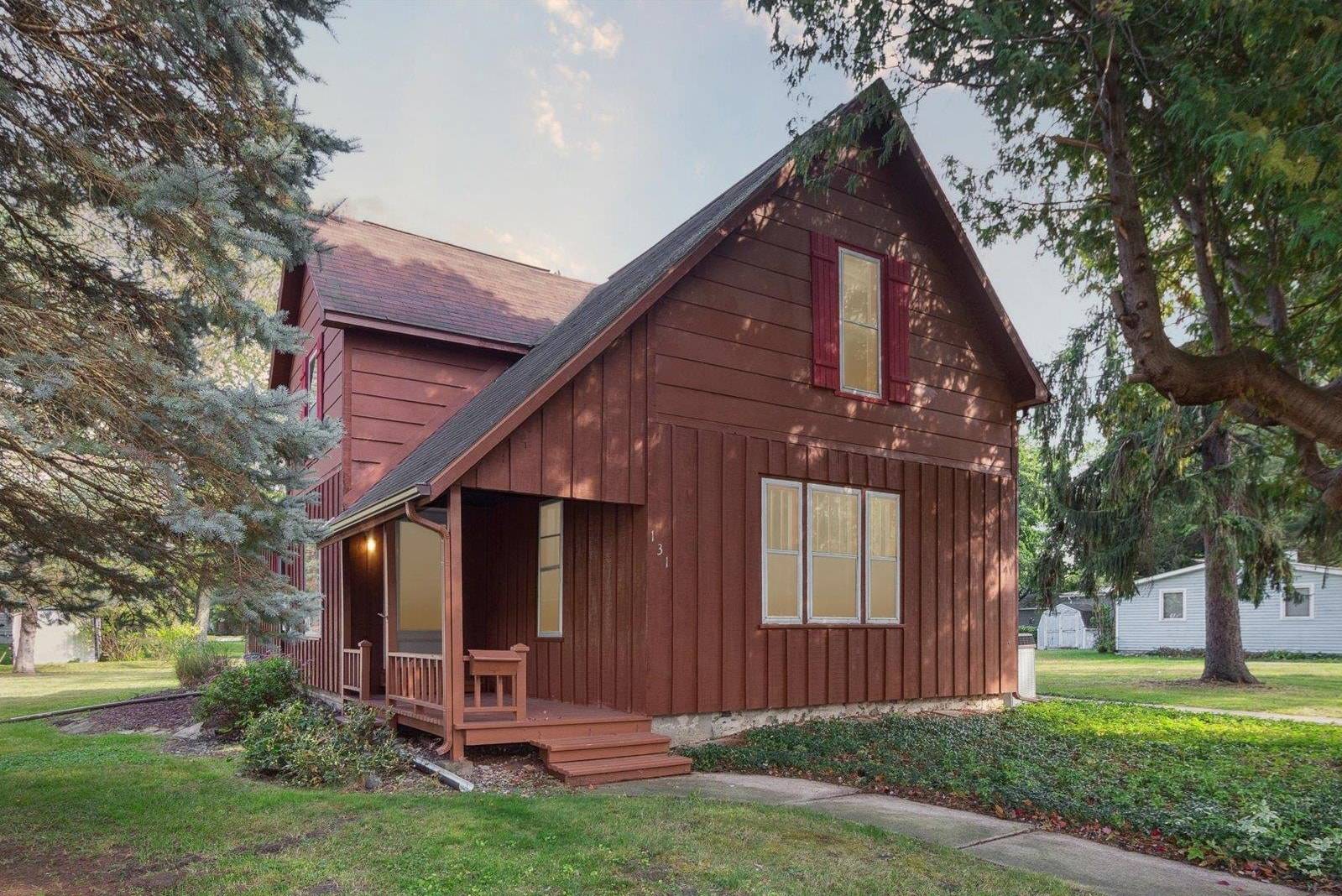 131 Moyer AVE, Alma, MI 48801