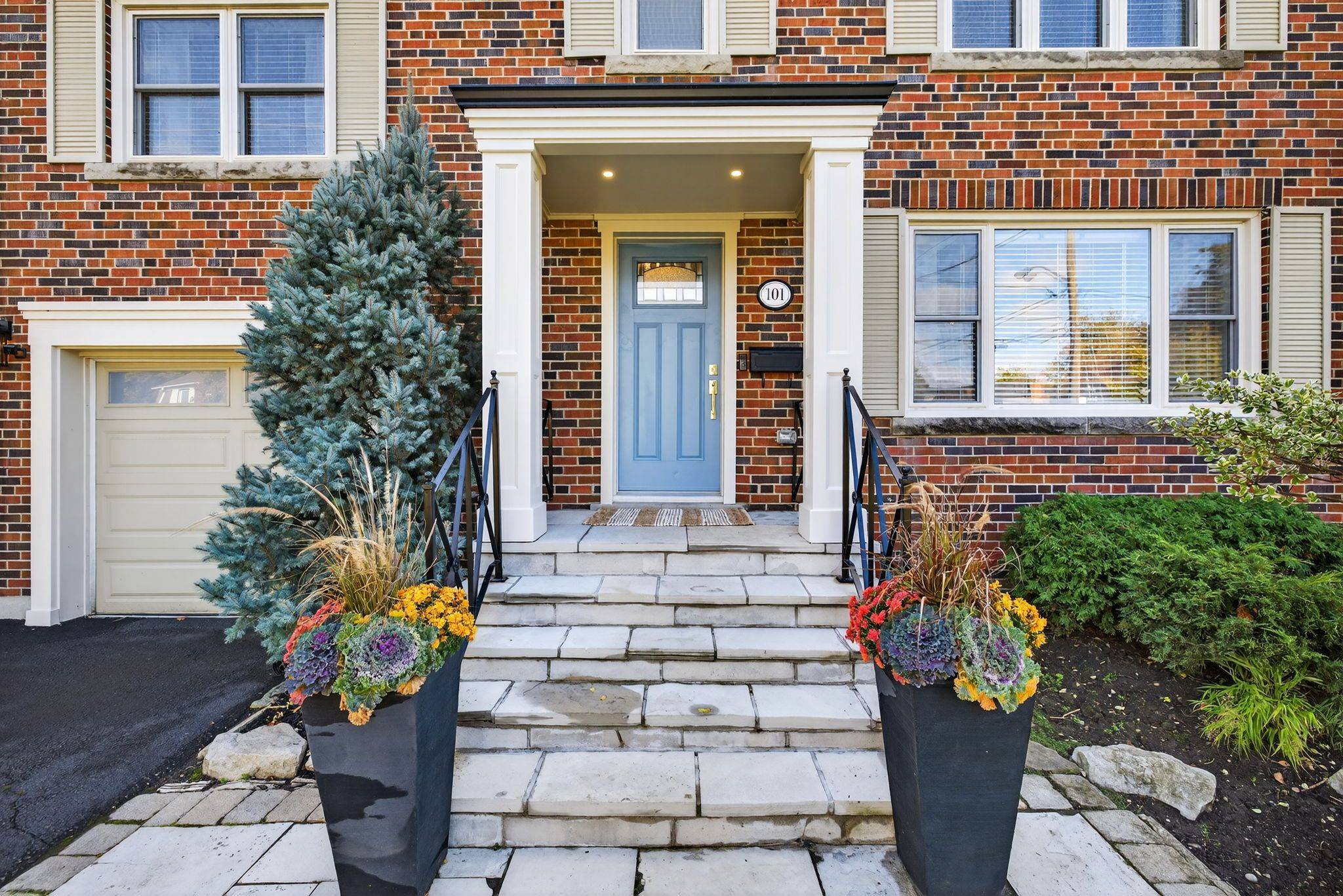 101 Bombay AVE, Toronto C07, ON M3H 1C1