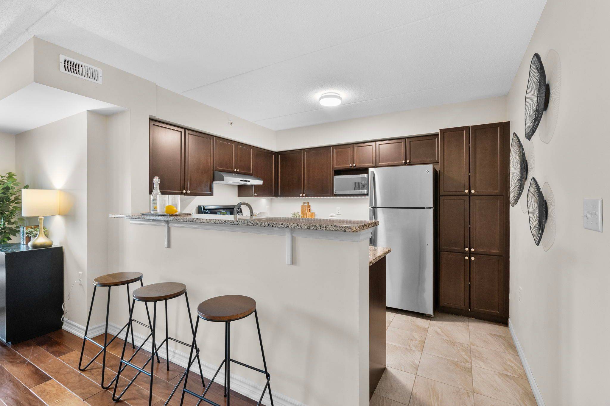 1470 Main ST E #310, Milton, ON L9T 8W6