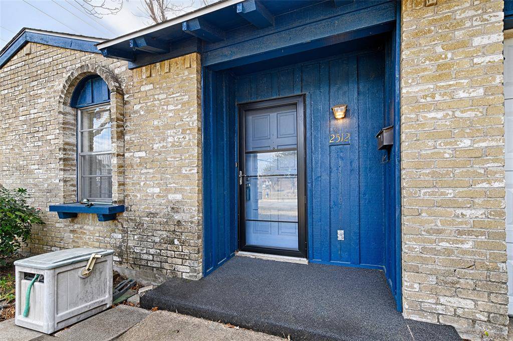 2512 Towerwood Drive, Carrollton, TX 75006