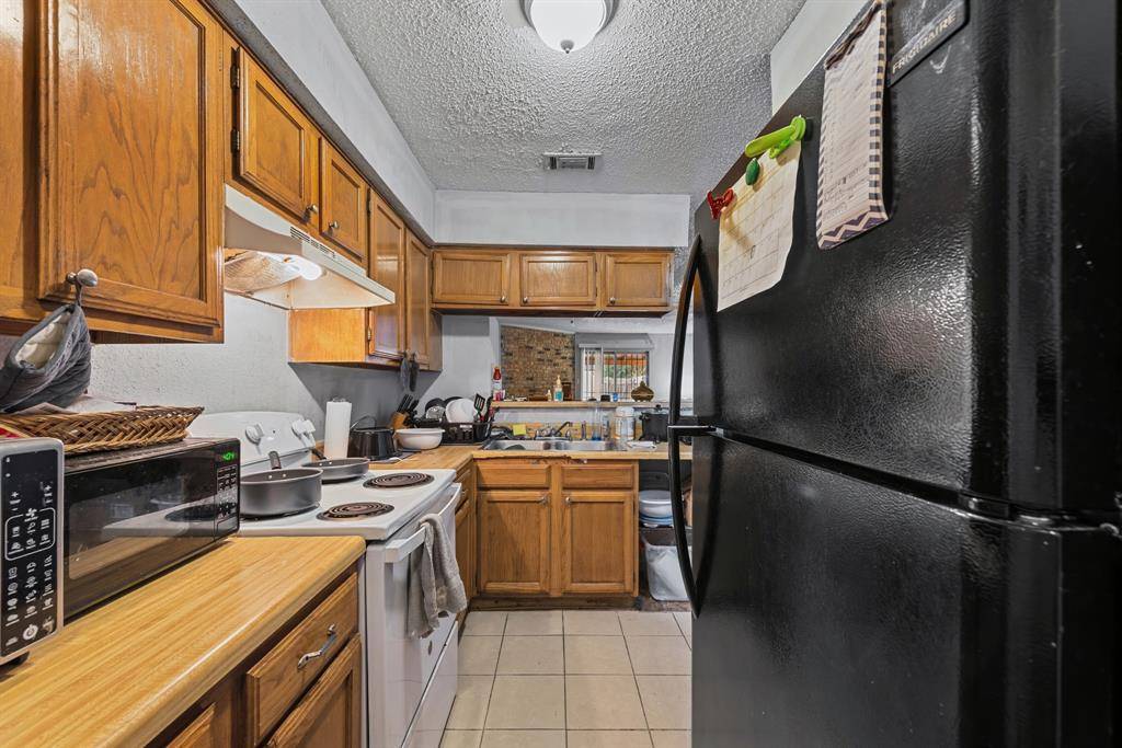 2157 Aspen Drive, Dallas, TX 75227