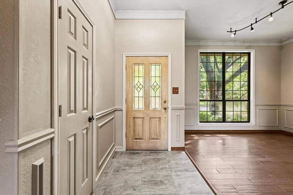 1514 Pickwick Lane, Denton, TX 76209