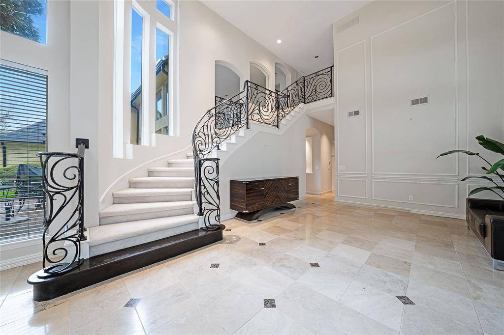 18403 Gibbons Drive, Dallas, TX 75287