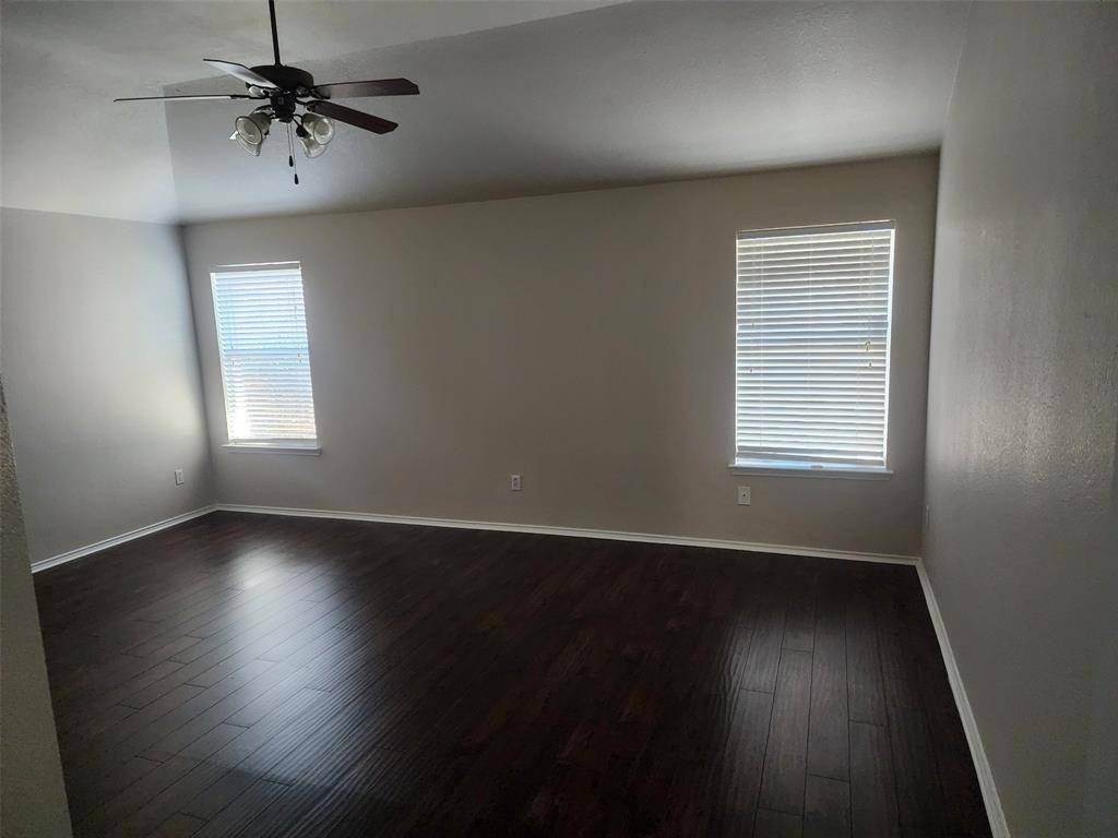 5414 Old Blush Drive, Midlothian, TX 76065