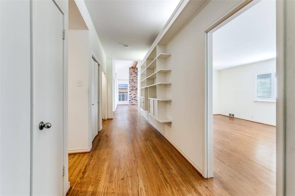 9759 Shoreview Road, Dallas, TX 75238