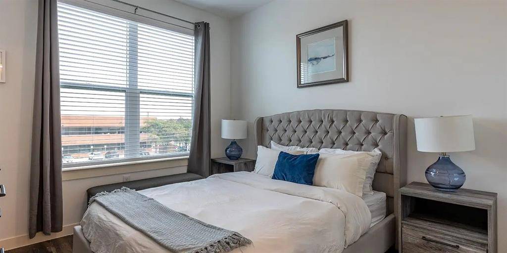 1000 Fort Worth Avenue #1021, Dallas, TX 75208