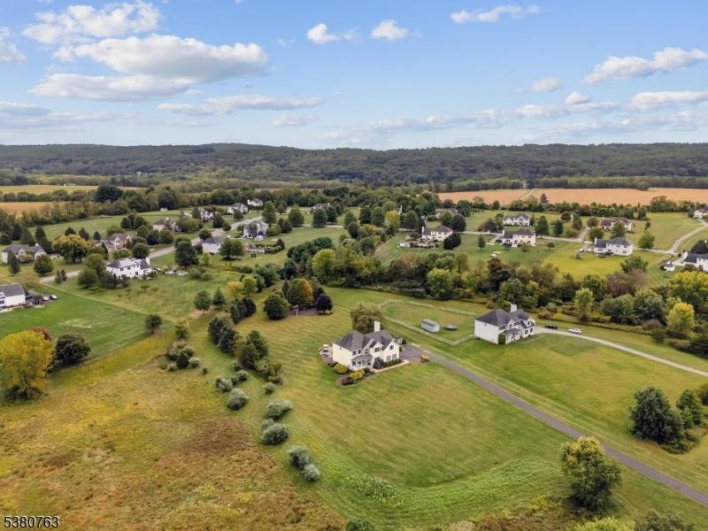 107 Mc Cullough Rd, Washington Twp., NJ 07882