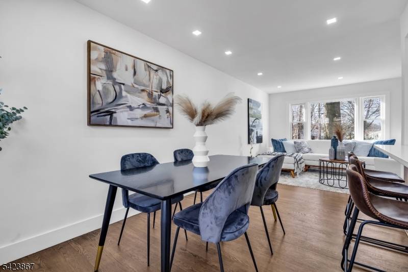 2824 N Stiles St, Linden City, NJ 07036