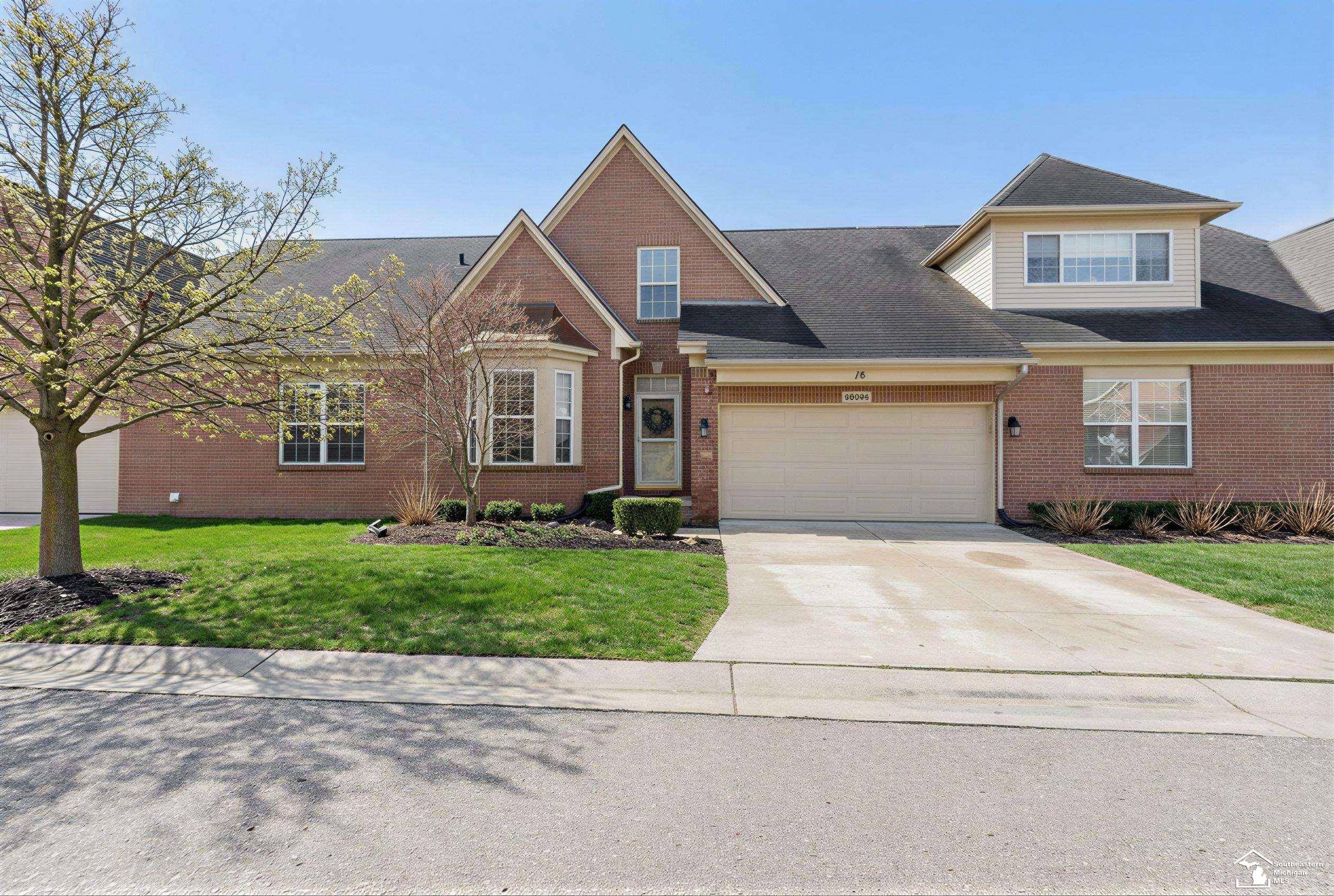 48551 Oak Bridge, Canton Twp, MI 48188