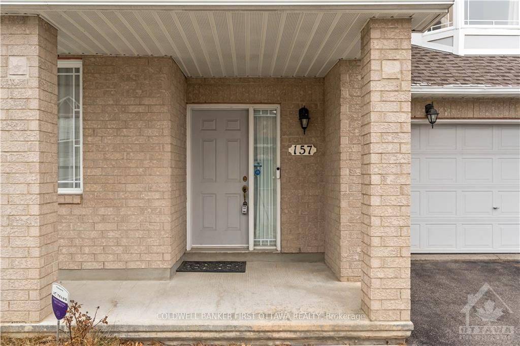 157 ANNAPOLIS CIR, Hunt Club - Windsor Park Village And Area, ON K1V 1Z2