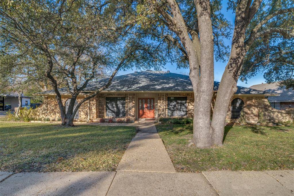 1405 Carriage Lane, Garland, TX 75043