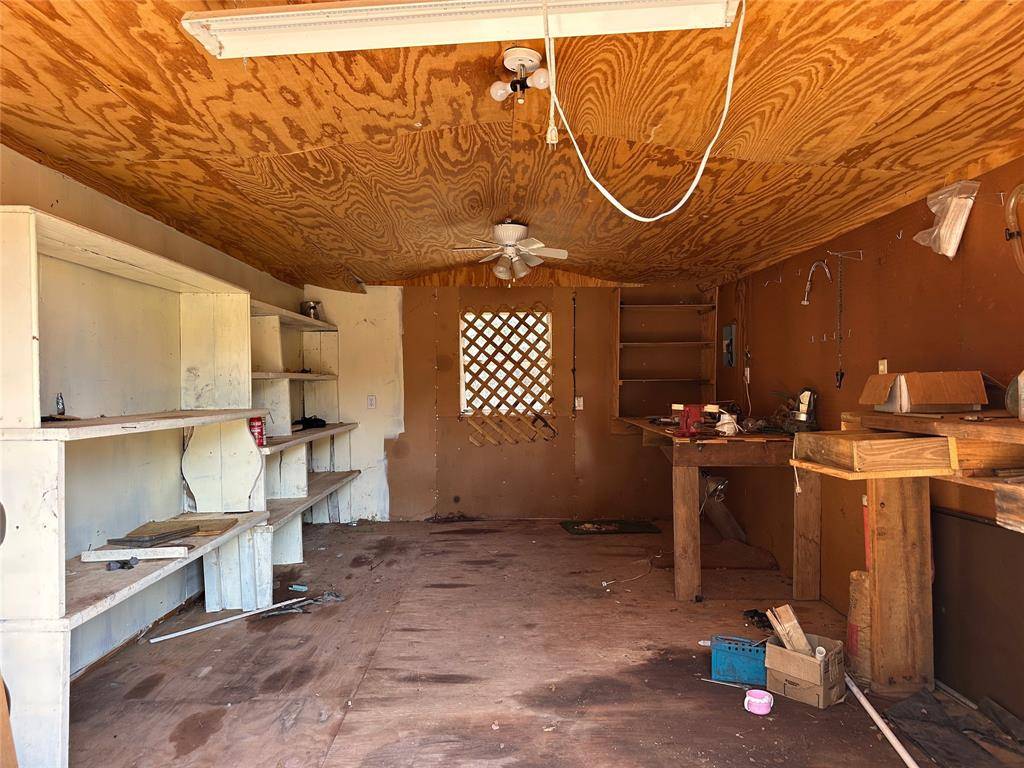 4561 Iroquois Drive, May, TX 76857