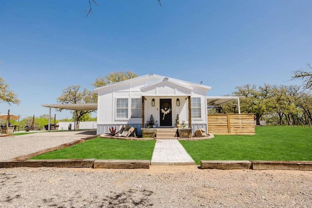 1609 Beech Avenue, Cisco, TX 76437