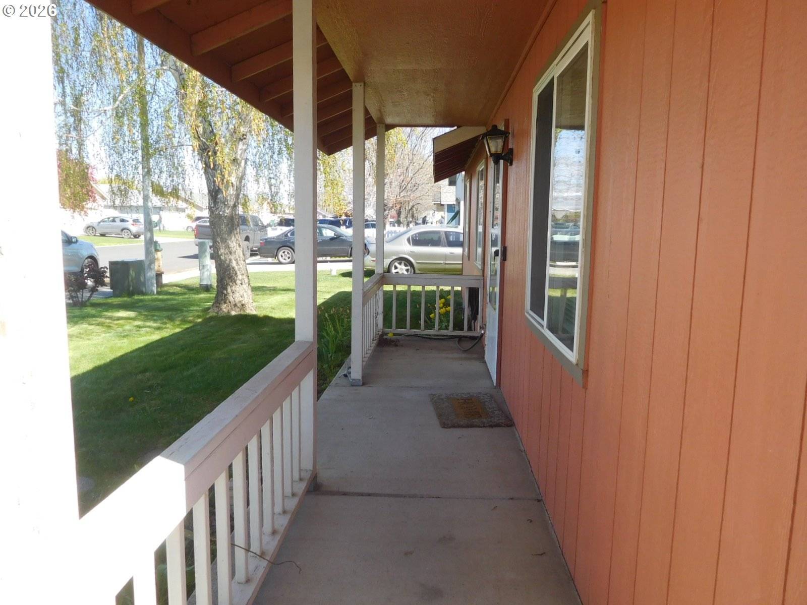 180 NE 15TH AVE, Milton Freewater, OR 97862