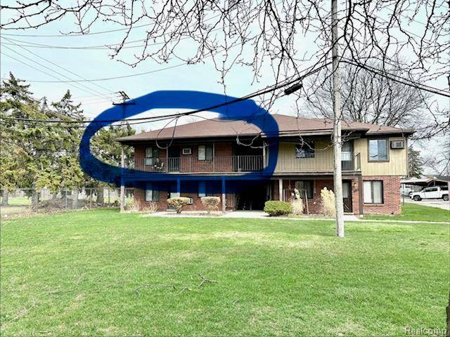 30446 Utica RD #4, Roseville, MI 48066