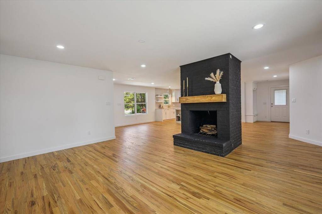 1518 E State Highway 56, Bonham, TX 75418