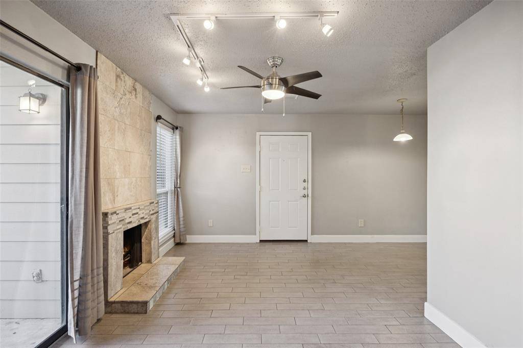 1503 N Garrett Avenue #111, Dallas, TX 75206