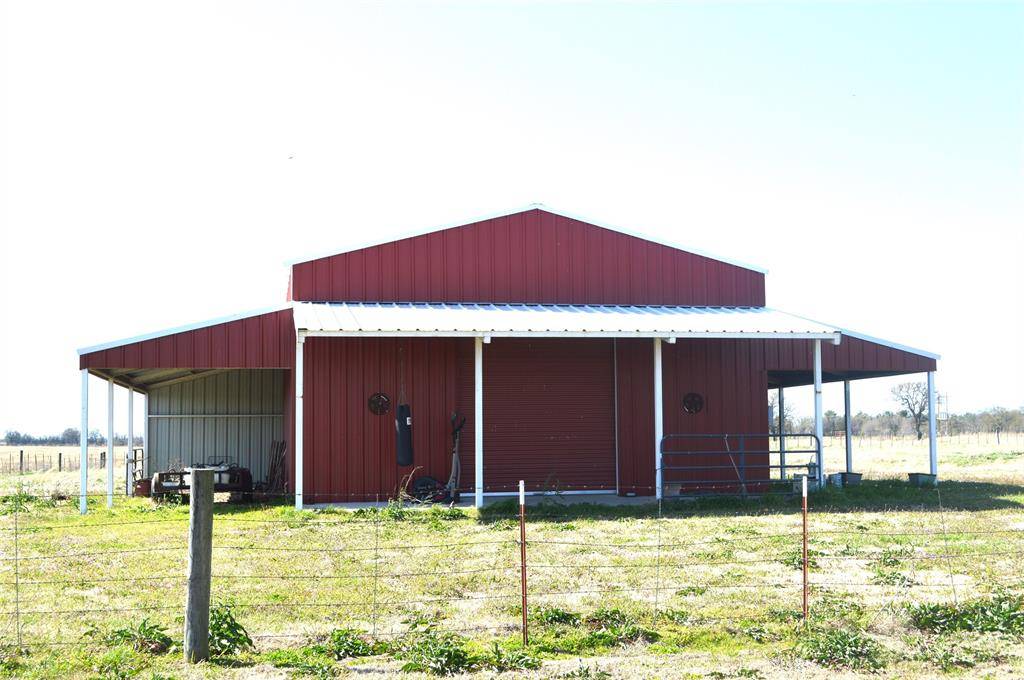17293 US Highway 82 W, Avery, TX 75554