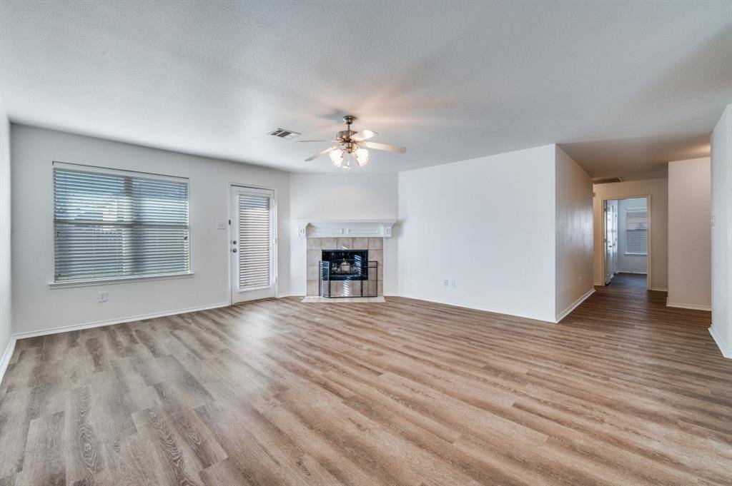 9817 Tanglebrush Drive, Mckinney, TX 75072