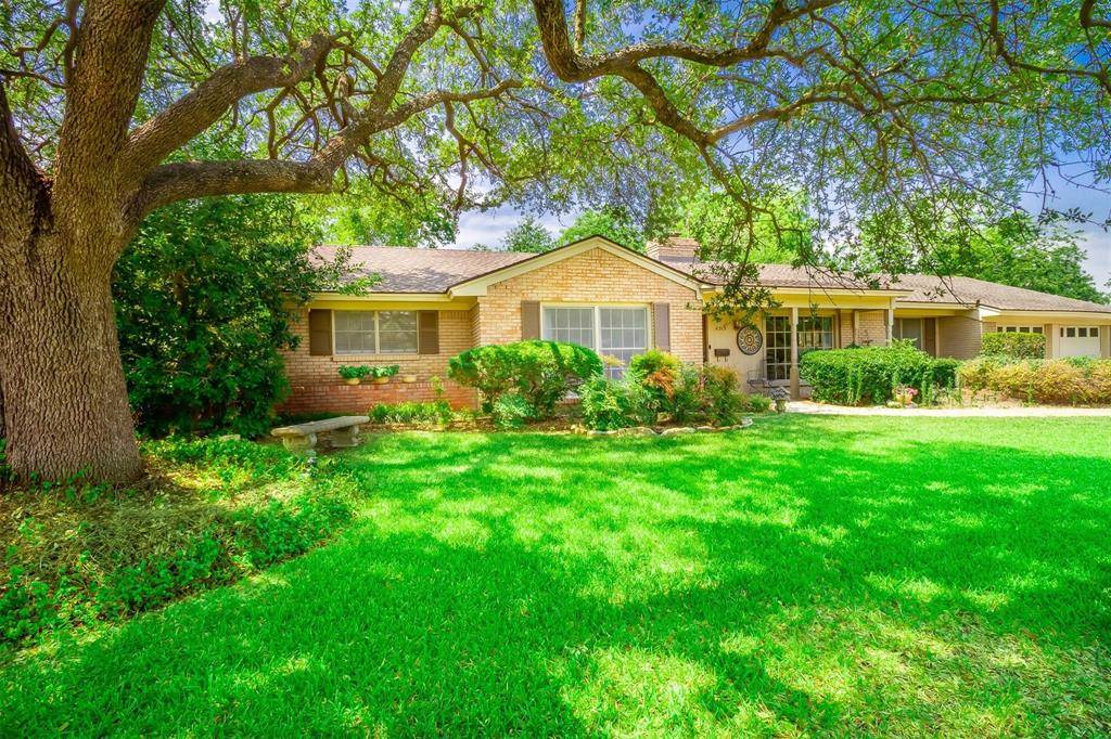 6313 Halifax Road, Fort Worth, TX 76116