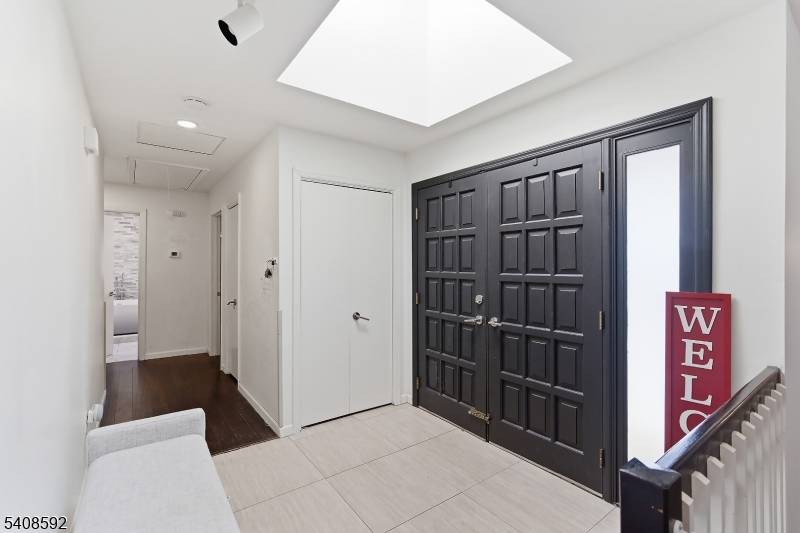 433 Chase Ave, Lyndhurst Twp., NJ 07071
