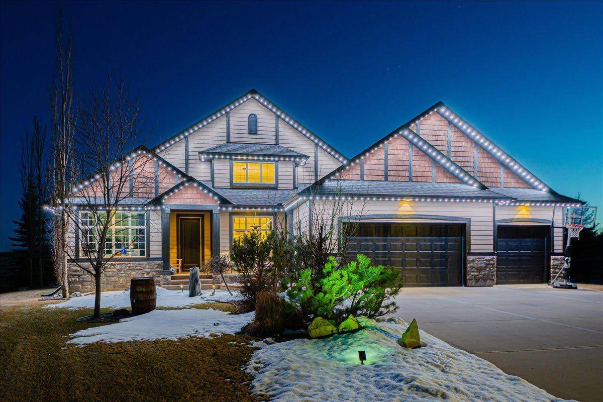 115 Montclair PL, Rural Rocky View County, AB T4C 0A7