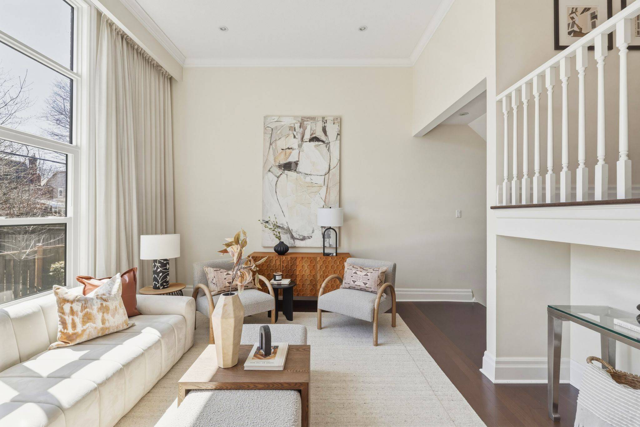 525 Balliol ST #7, Toronto C10, ON M4S 1E1