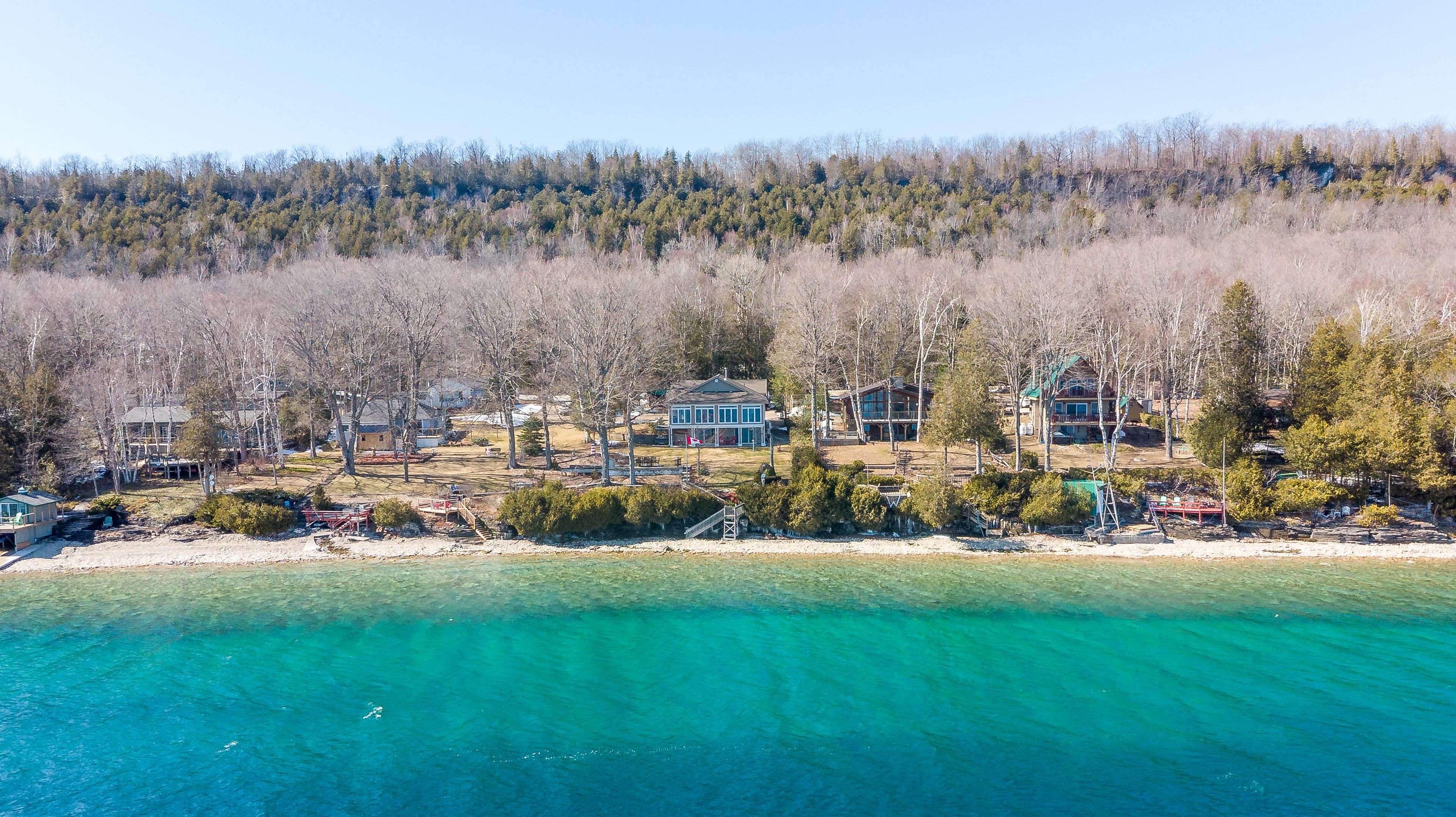 2 2nd AVE, South Bruce Peninsula, ON N0H 2T0