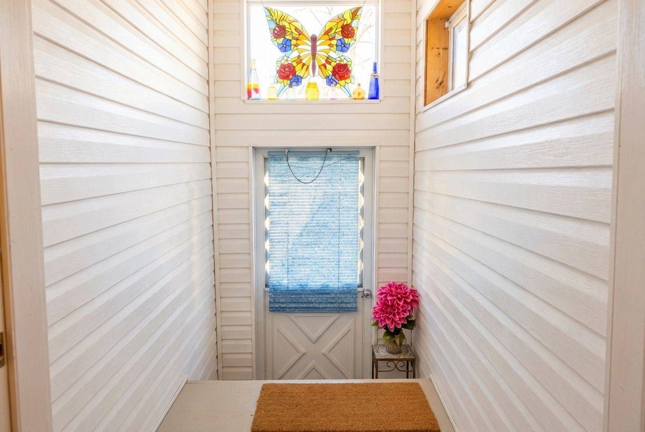 24 Neebig AVE, Manitouwadge, ON P0T 2C0