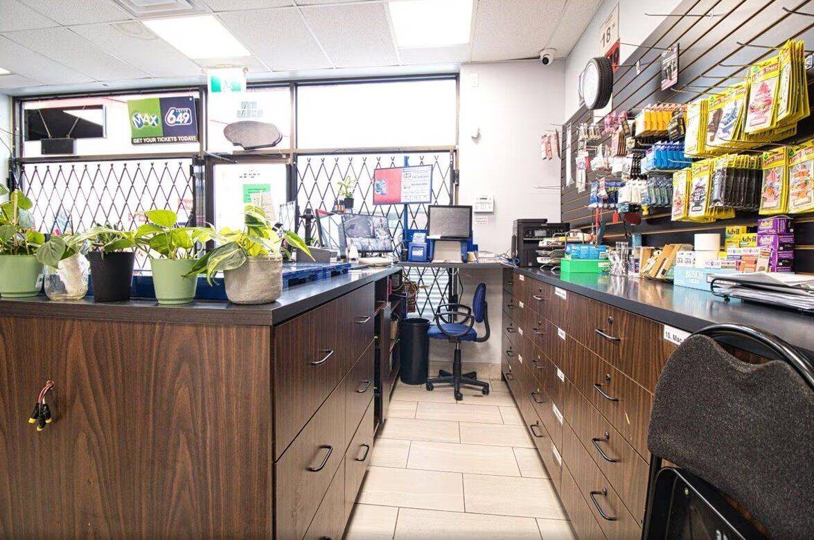 410 Queen ST, Chatham-kent, ON N7M 2H9