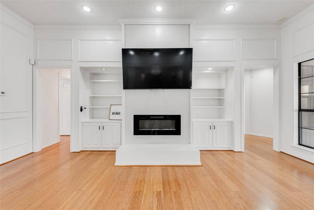 6621 Townlake Circle, Arlington, TX 76016