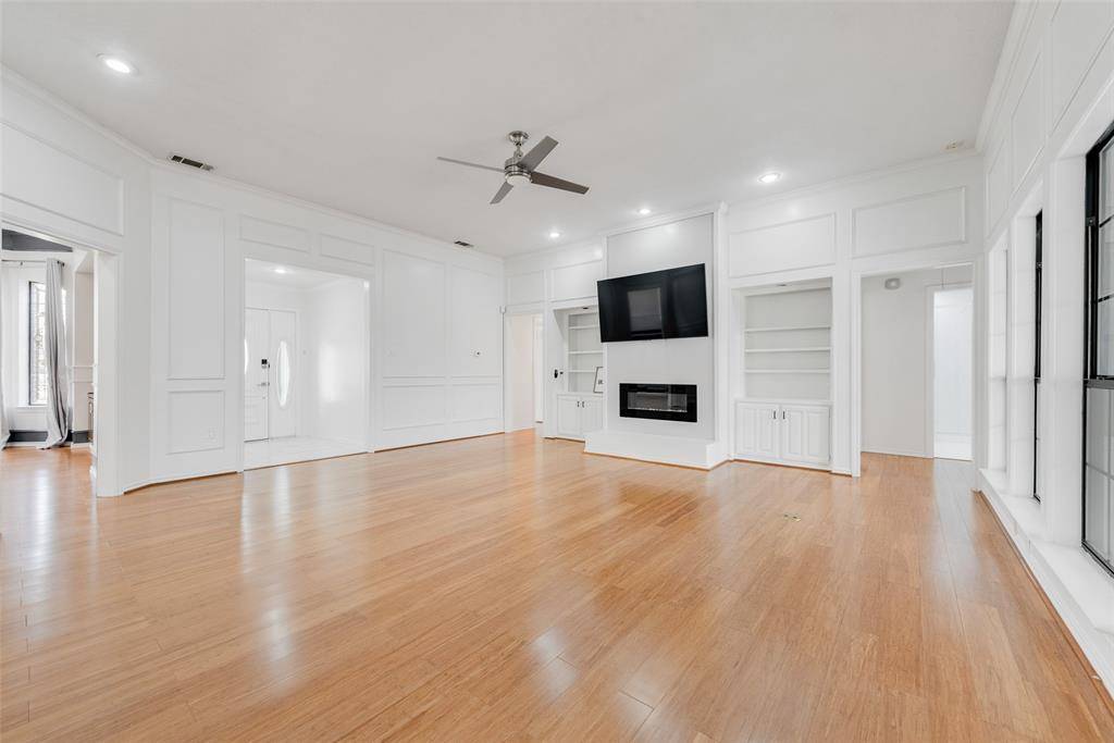 6621 Townlake Circle, Arlington, TX 76016