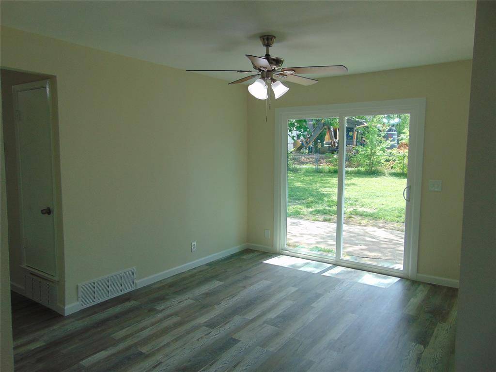 9912 Bluffcreek Drive, Dallas, TX 75227