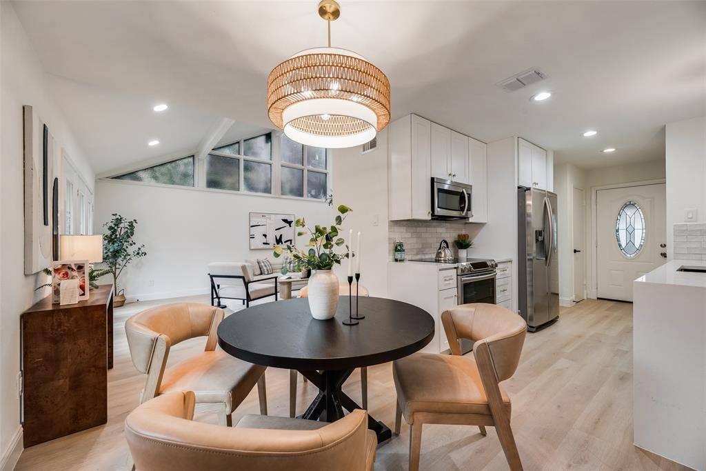 7412 E Northwest Highway #102, Dallas, TX 75231