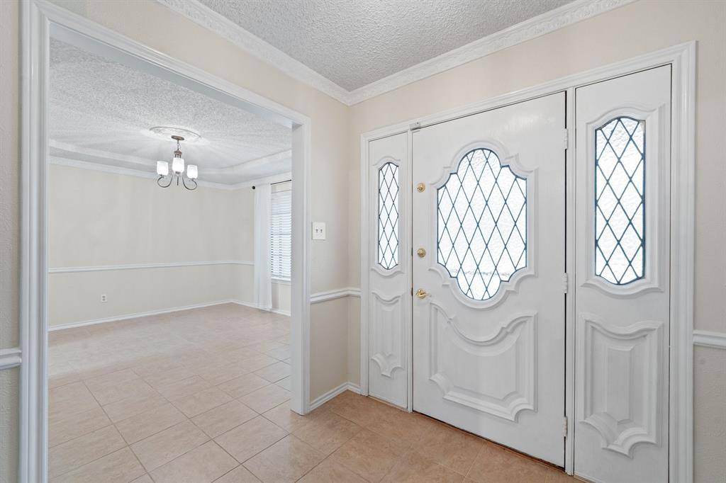 5407 Overridge Drive, Arlington, TX 76017