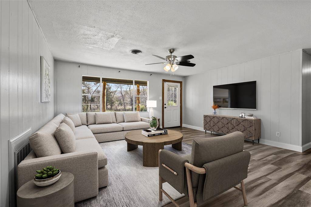 338 County Road 1120, Ravenna, TX 75476