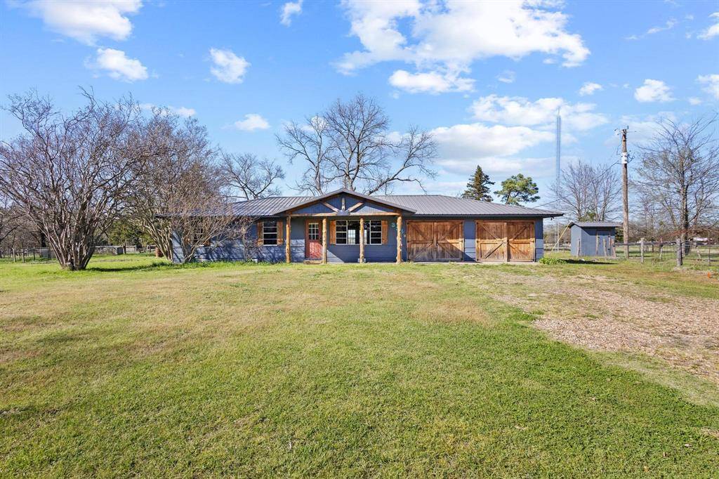 338 County Road 1120, Ravenna, TX 75476