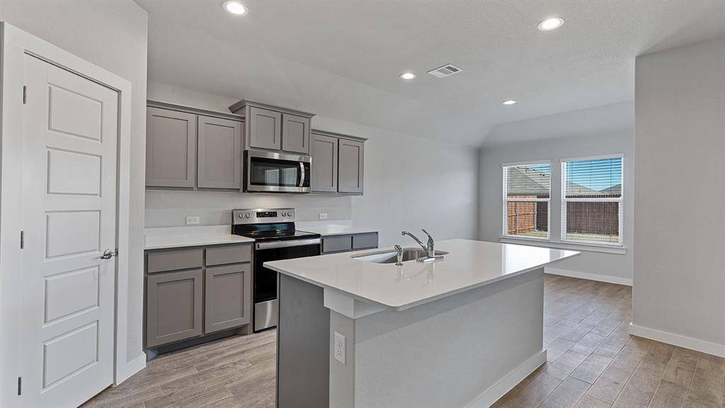 2816 HAWK Drive, Denton, TX 76205